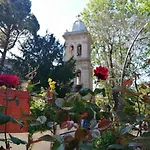 Lovely Flat In Greens At The Heart Of Kuzguncuk