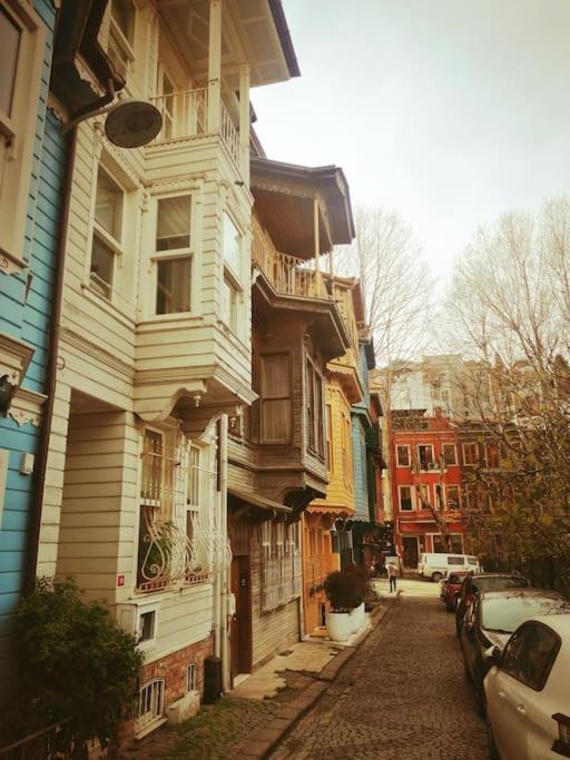 Lovely Flat In Greens At The Heart Of Kuzguncuk Daire *